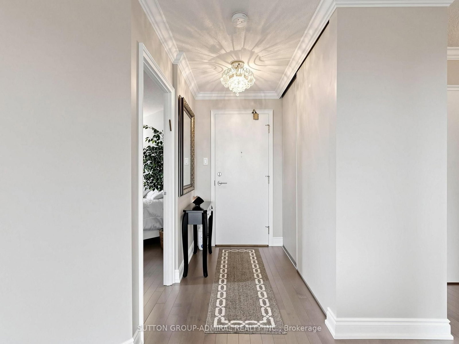 507 - 7460 Bathurst Street, Vaughan 2