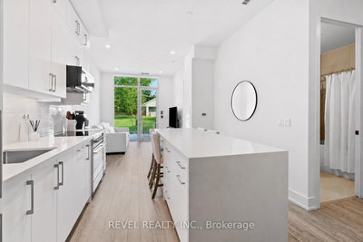 123 - 2075 King Road