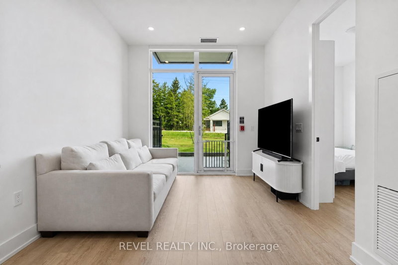 123 - 2075 King Road
