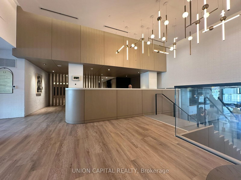 1126 - 7950 Bathurst Street