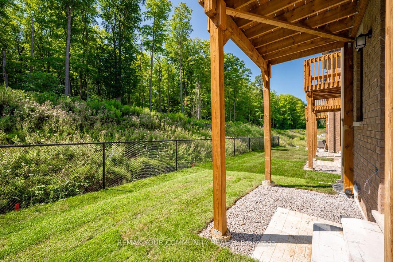 53 Donnacona Drive • Vaughan, ON photo 5