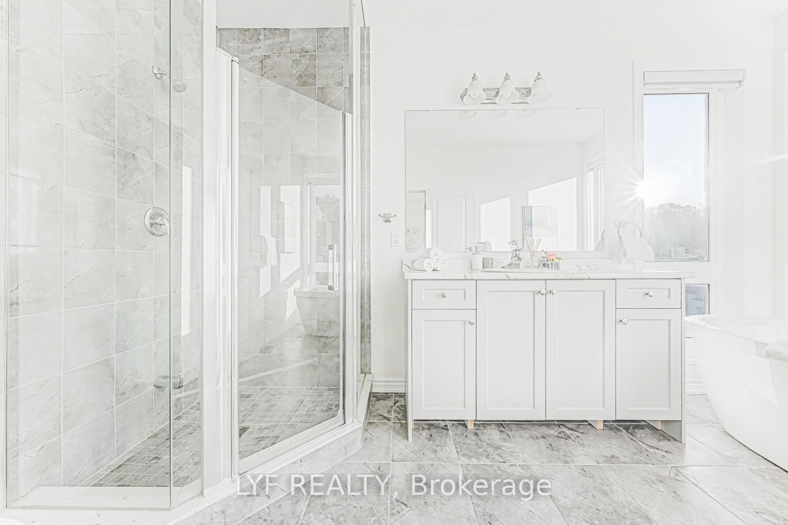 20 Lord Melborne Street • Markham, ON photo 36