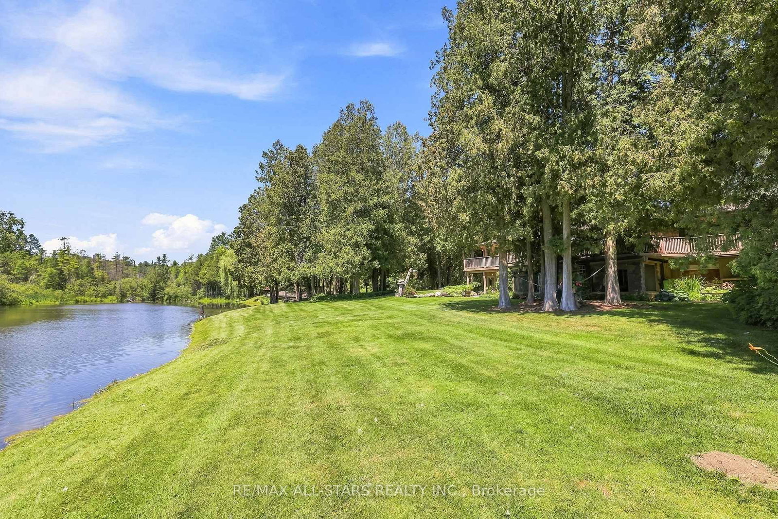 46 Sawmill Lane • Whitchurch-Stouffville, ON photo 37