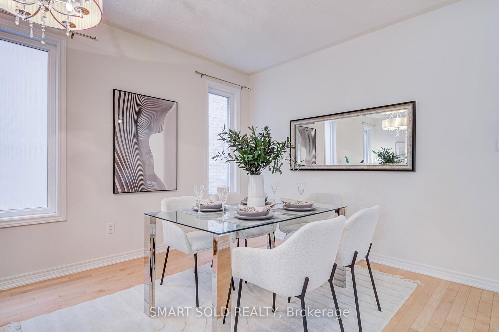 47 Township Avenue • Richmond Hill, ON photo 12