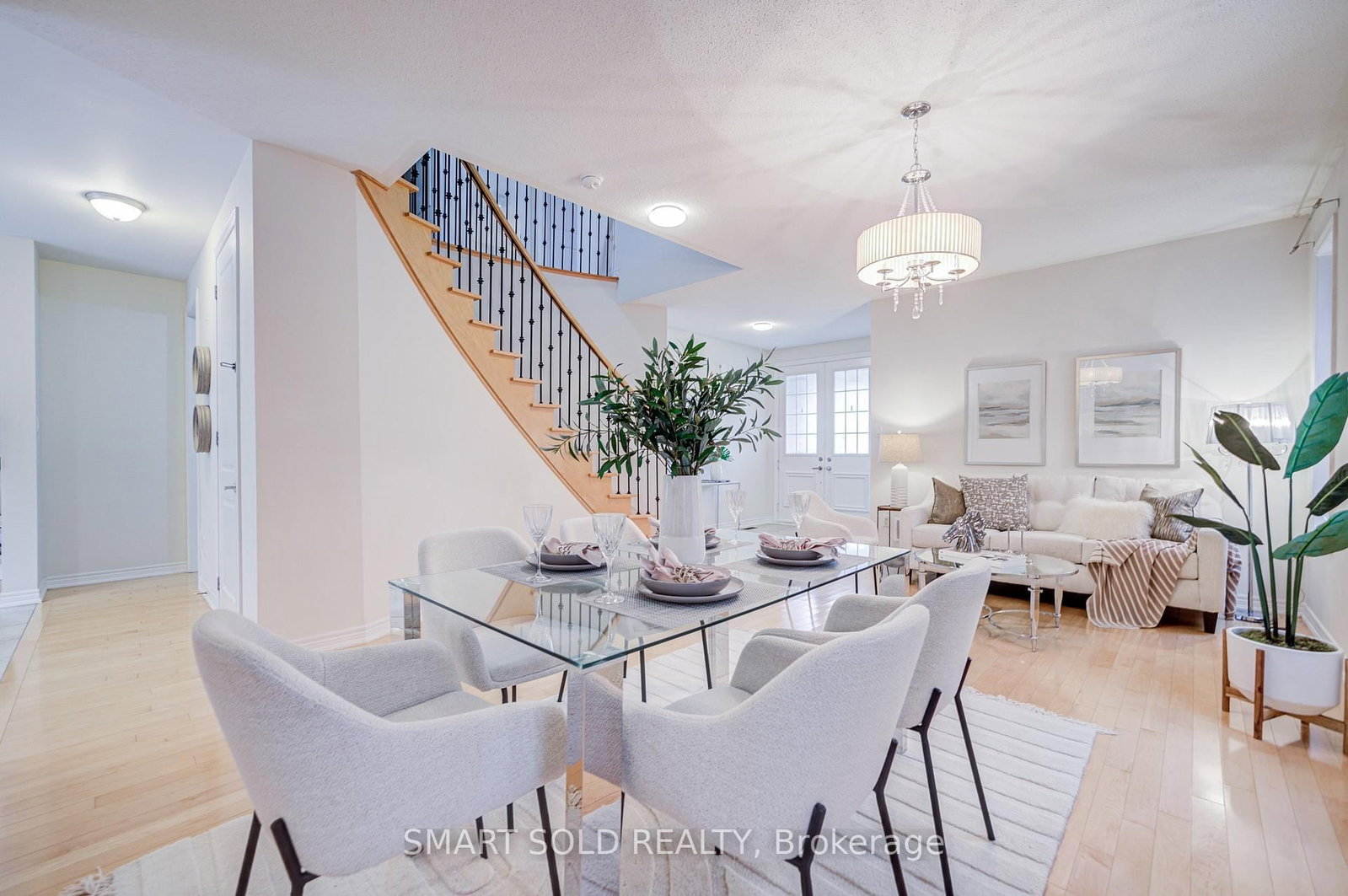 47 Township Avenue • Richmond Hill, ON photo 14