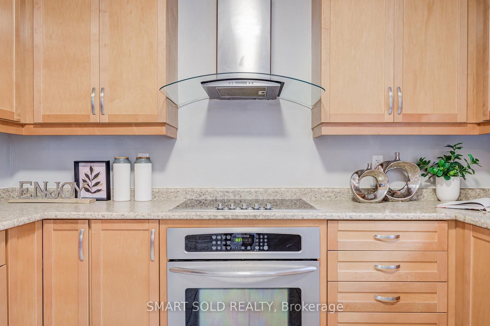 47 Township Avenue • Richmond Hill, ON photo 19