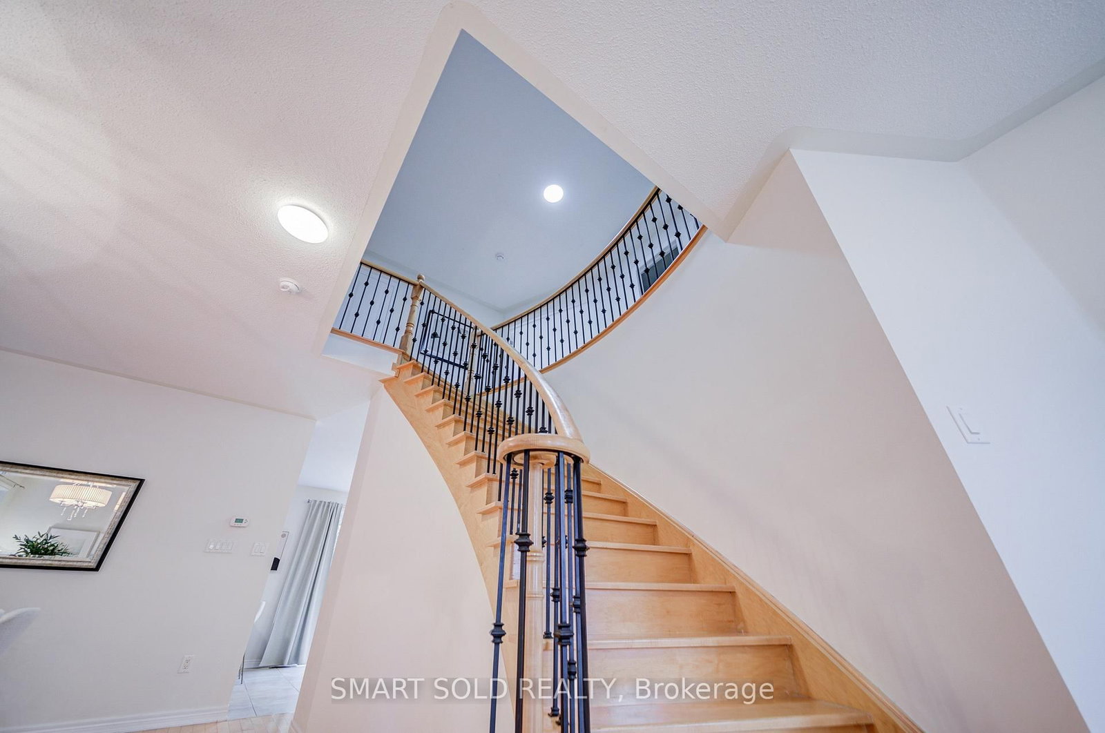 47 Township Avenue • Richmond Hill, ON photo 25