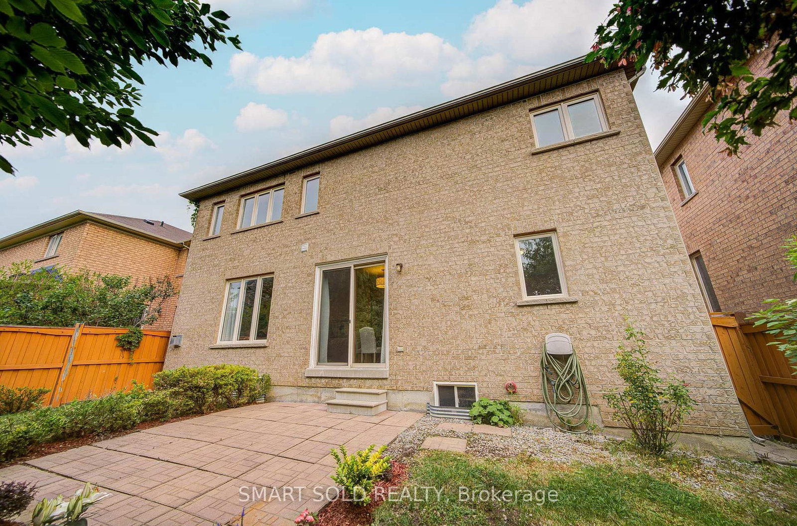47 Township Avenue • Richmond Hill, ON photo 41