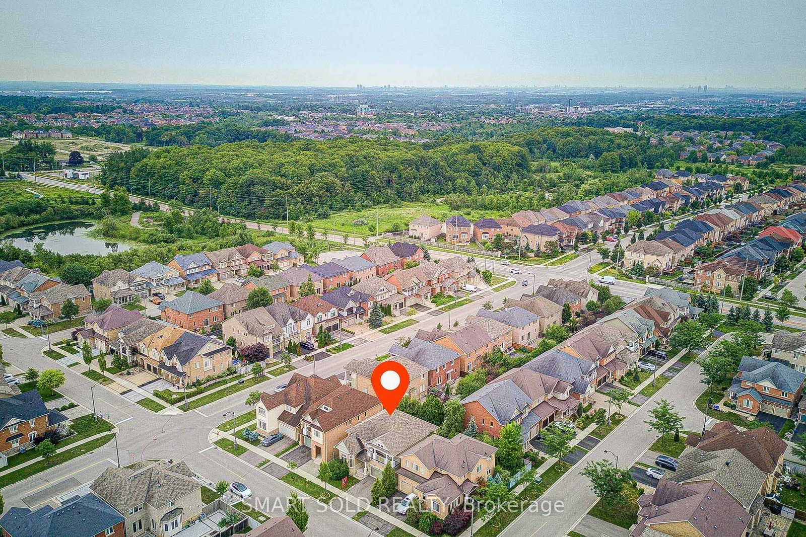 47 Township Avenue • Richmond Hill, ON photo 46