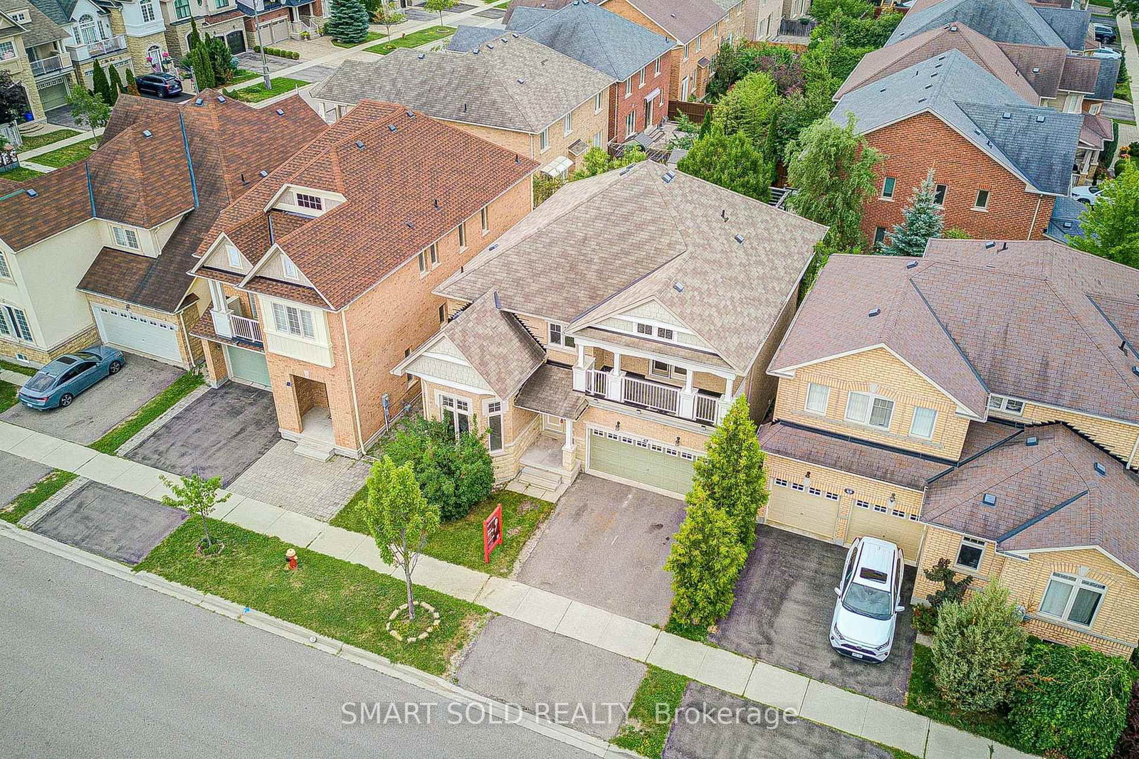 47 Township Avenue • Richmond Hill, ON photo 49
