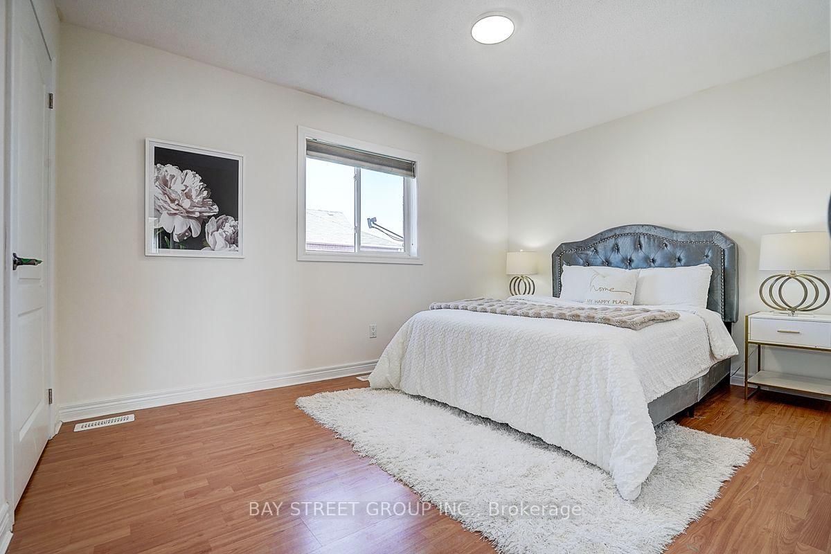 57 Gail Parks Crescent • Newmarket, ON photo 24