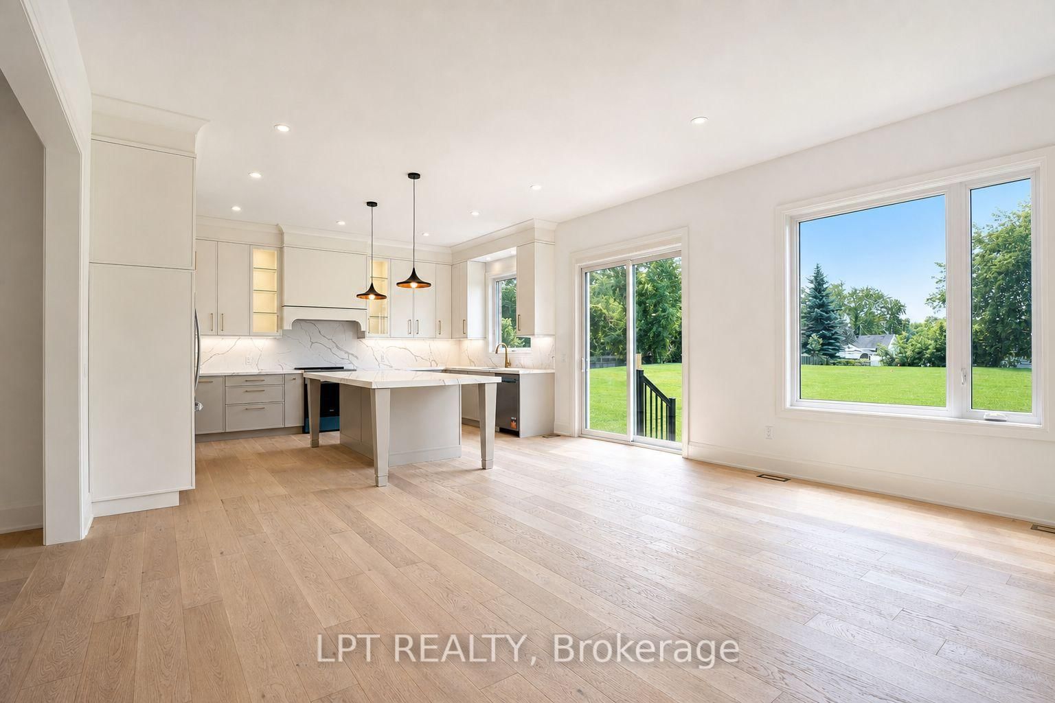 3 Richmond Park Drive • Georgina, ON photo 14