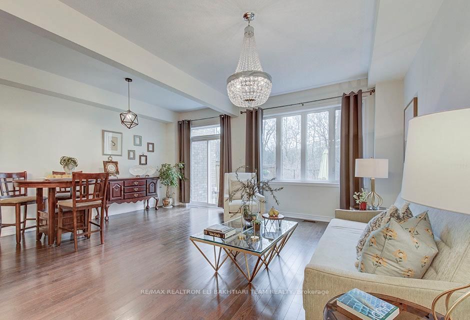 96 Port Arthur Crescent • Richmond Hill, ON photo 11