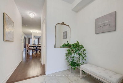 96 Port Arthur Crescent • Richmond Hill, ON photo 6