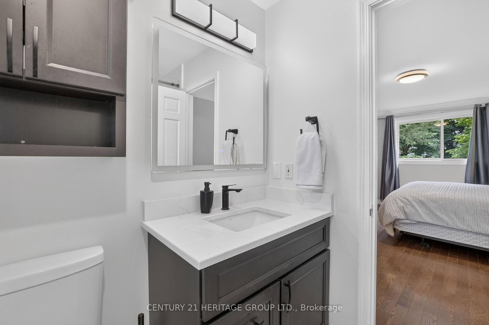 28 Innis Crescent • Richmond Hill, ON photo 27