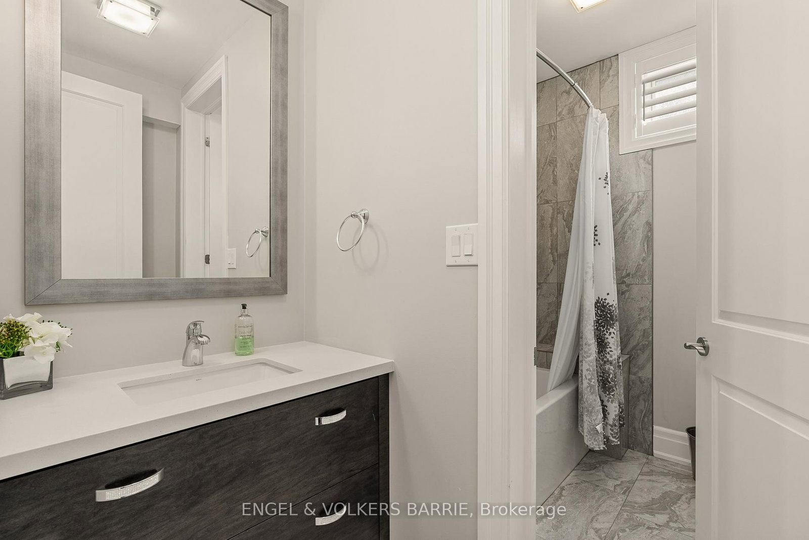 327 Sunnybrae Avenue • Innisfil, ON photo 37