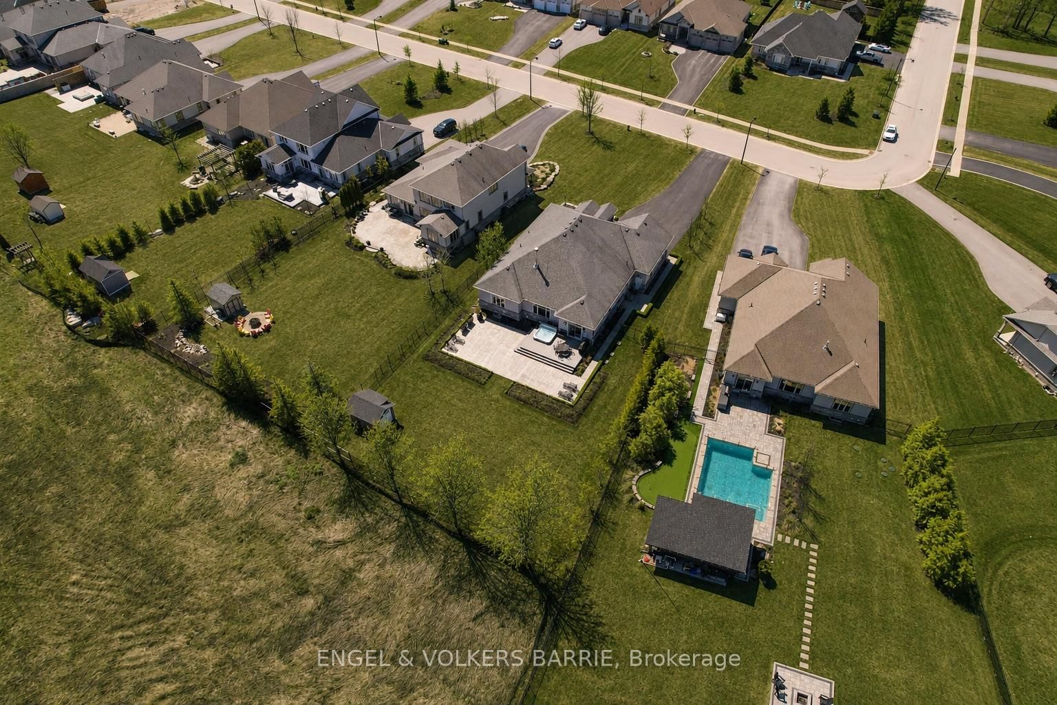 327 Sunnybrae Avenue • Innisfil, ON photo 48