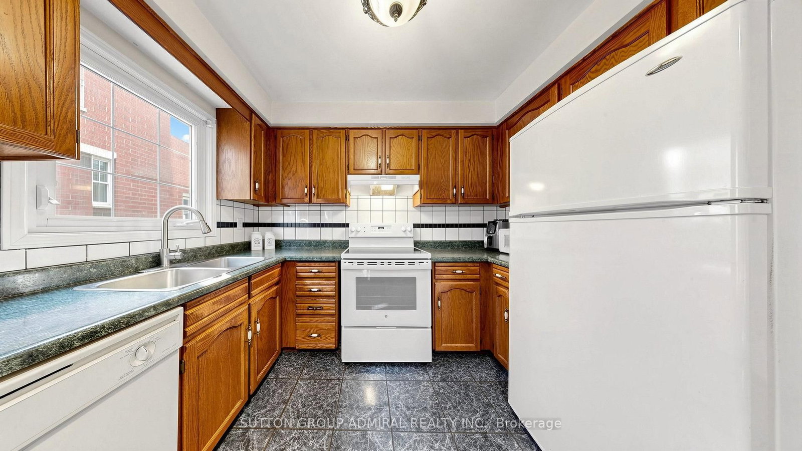 18 Richbell Street • Vaughan, ON photo 10