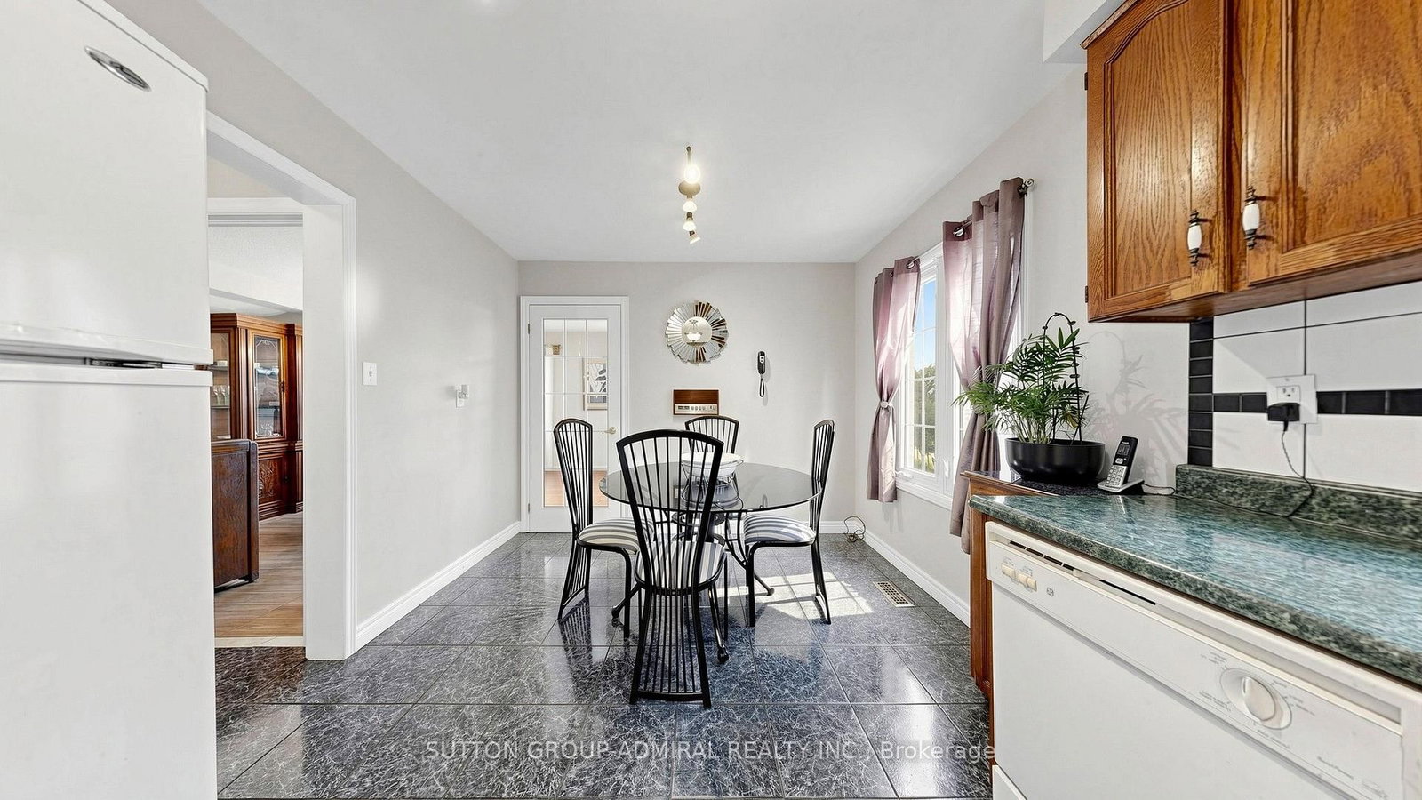 18 Richbell Street • Vaughan, ON photo 12