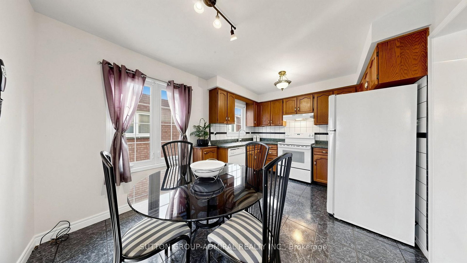 18 Richbell Street • Vaughan, ON photo 13