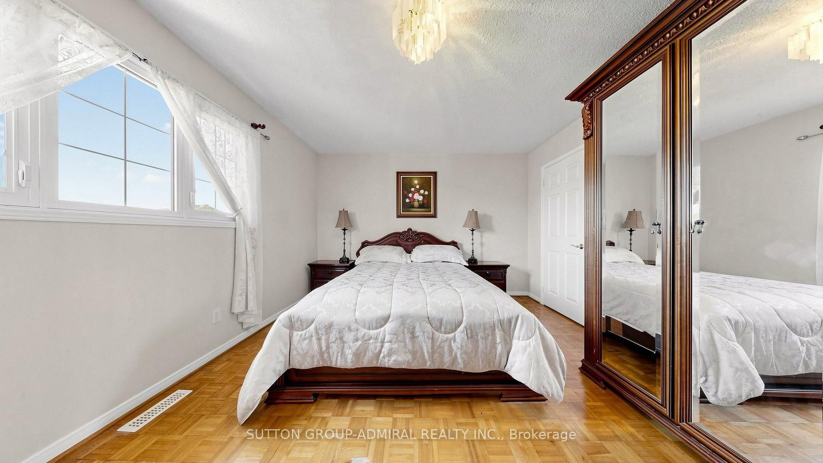 18 Richbell Street • Vaughan, ON photo 23