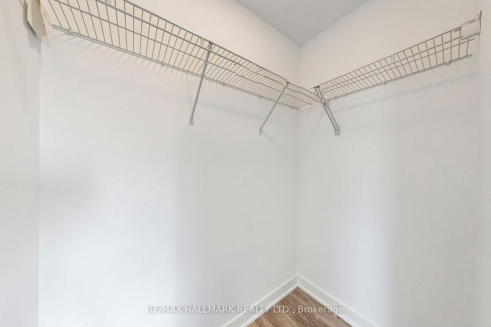 105 Oneida Crescent • #2603 • Richmond Hill, ON photo 25