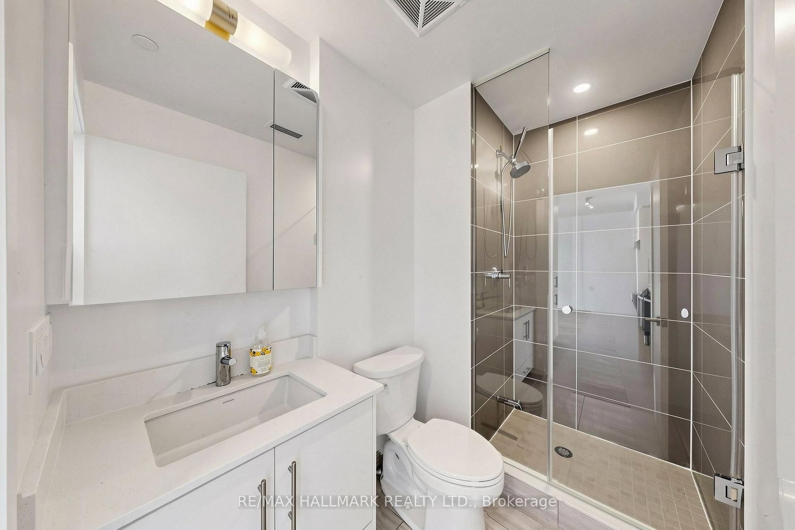 105 Oneida Crescent • #2603 • Richmond Hill, ON photo 31