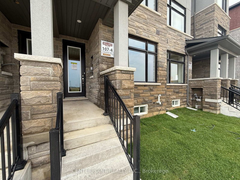 107-4 - 42 Selina Rose Street S