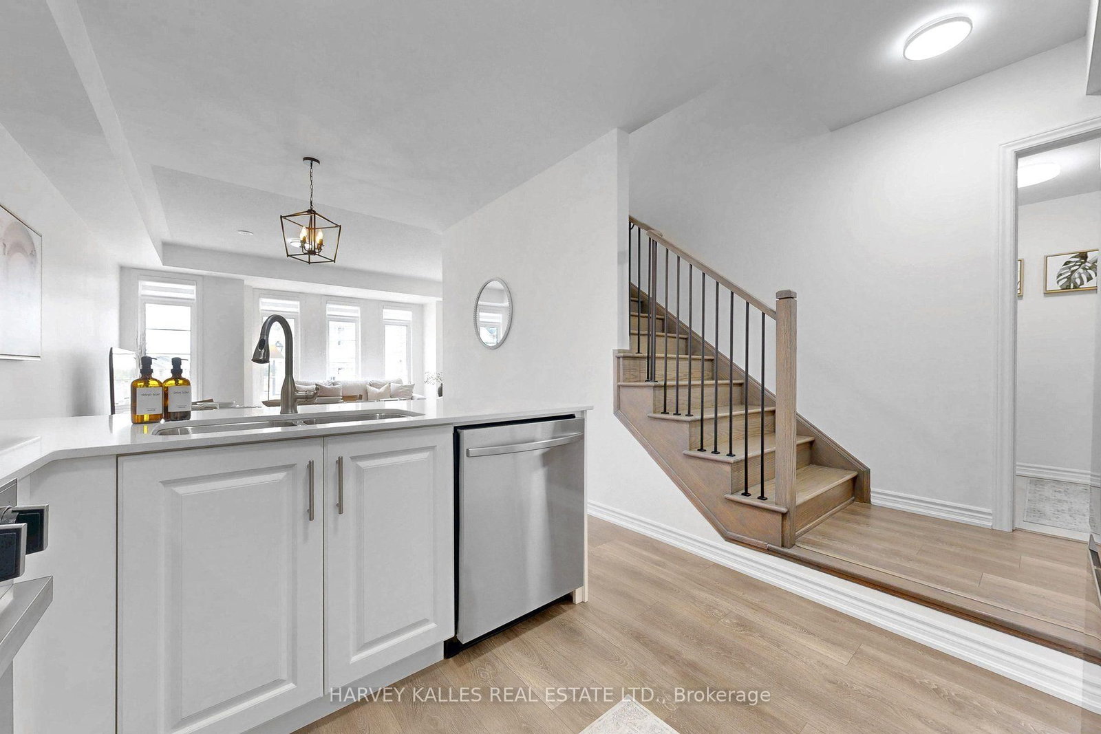 32 Mel Irving Drive • Bradford West Gwillimbury, ON photo 21