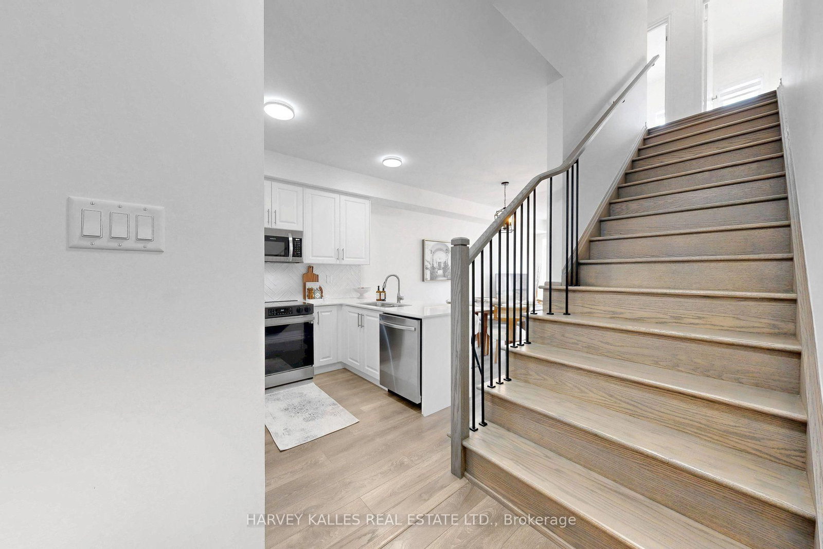 32 Mel Irving Drive • Bradford West Gwillimbury, ON photo 25