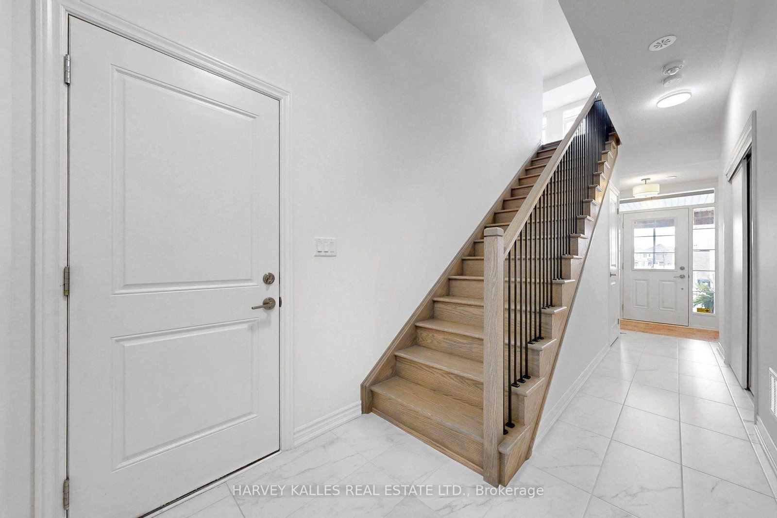 32 Mel Irving Drive • Bradford West Gwillimbury, ON photo 6
