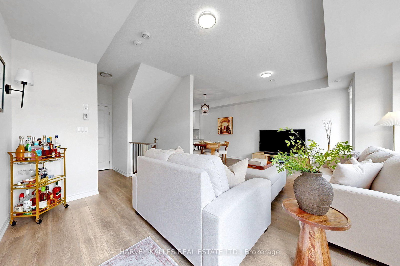 32 Mel Irving Drive • Bradford West Gwillimbury, ON photo 8