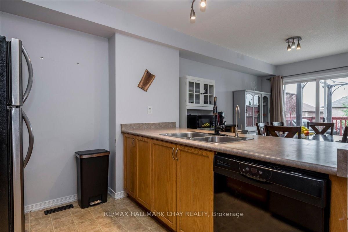 2194 Batters Loop photo 6