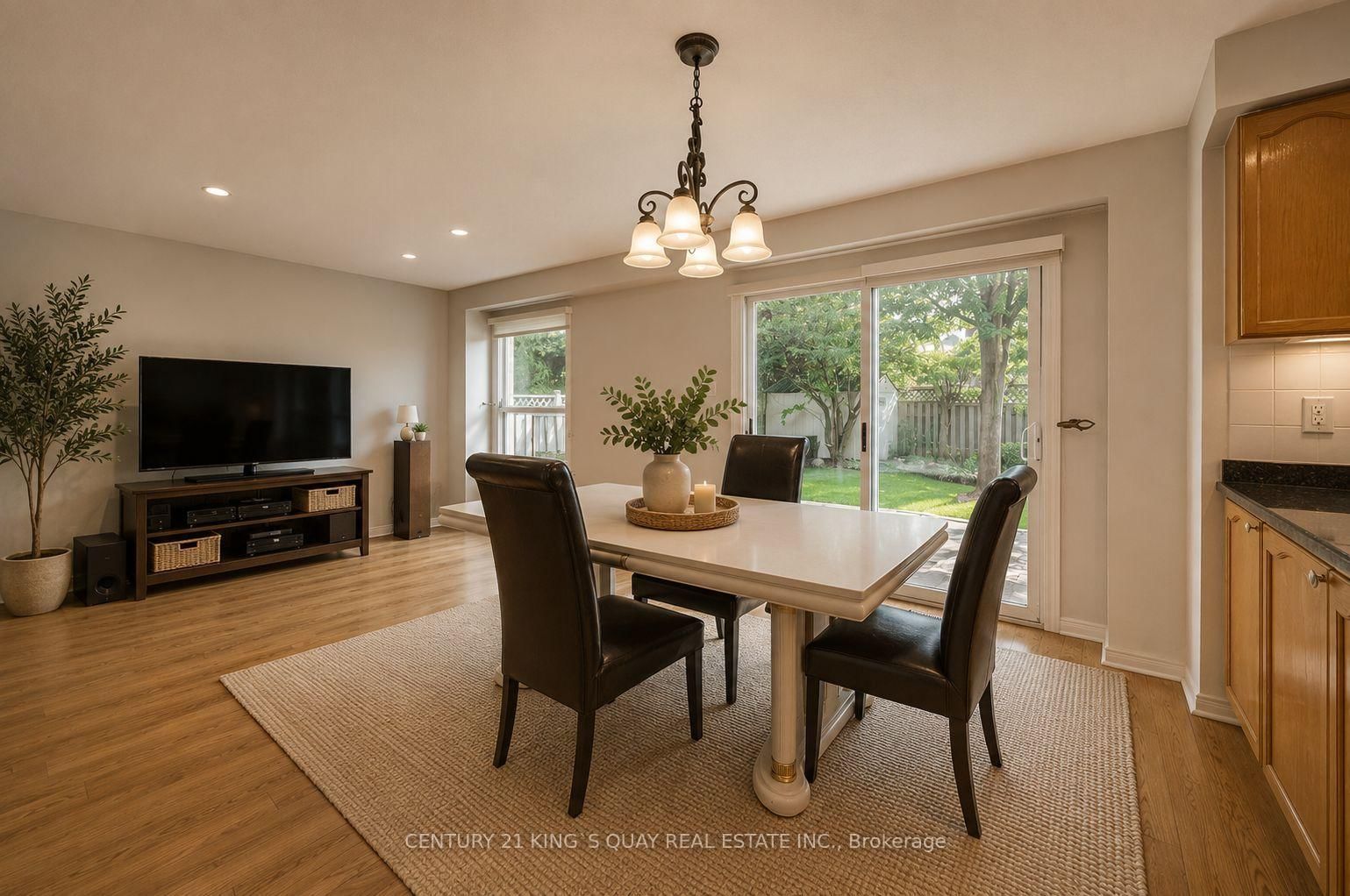 25 Westmoreland Court • Markham, ON photo 18