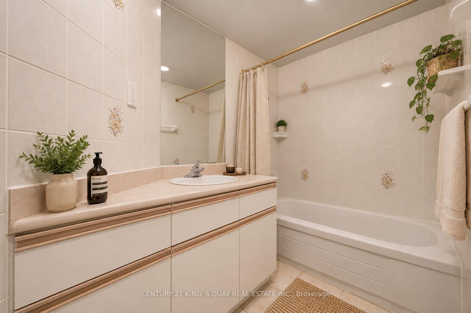 25 Westmoreland Court • Markham, ON photo 39