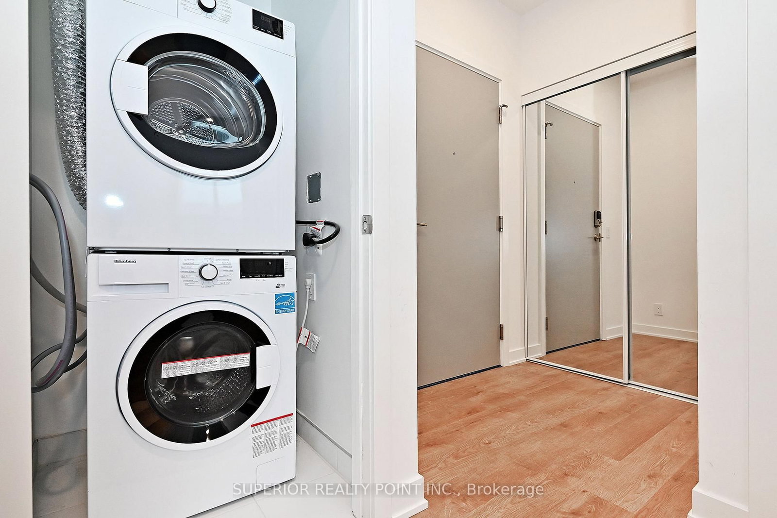 30 Upper Mall Way, Unit A214 - Photo 39