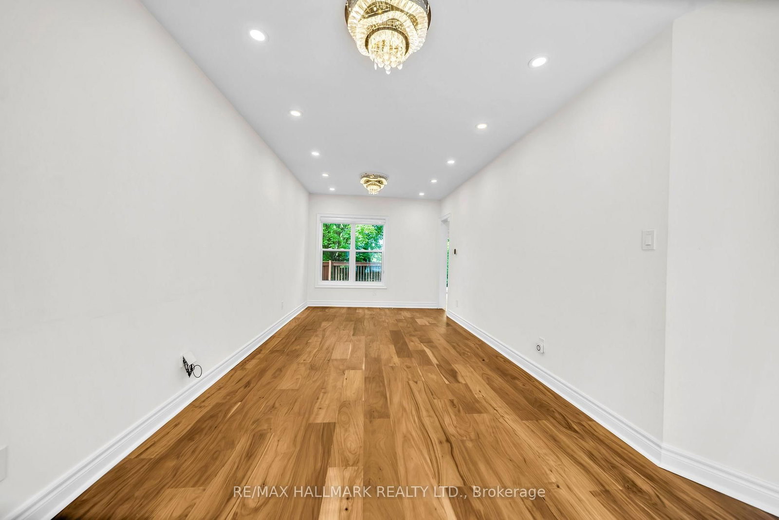 872 Hilton Boulevard • Newmarket, ON photo 21