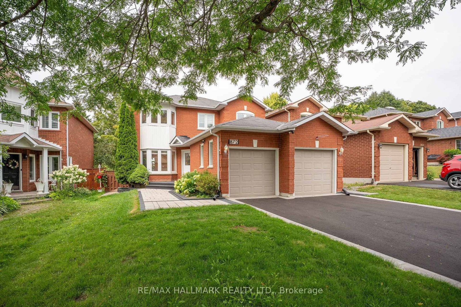 872 Hilton Boulevard • Newmarket, ON photo 5