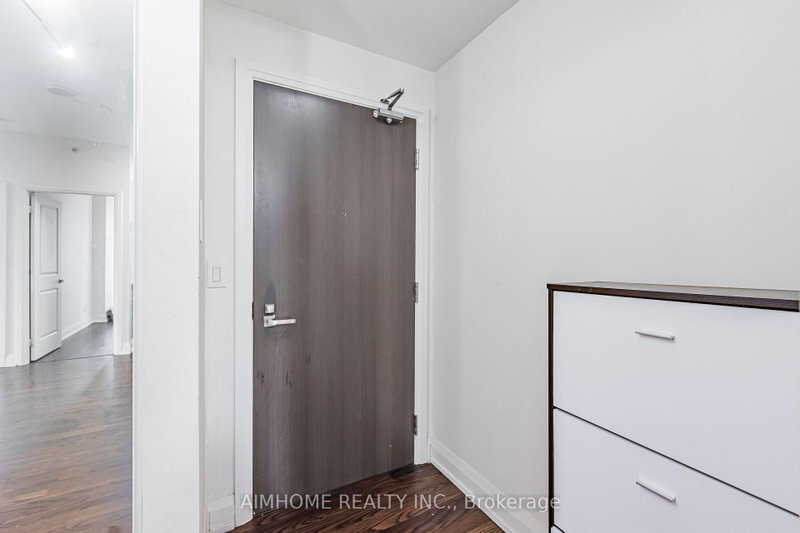 1115 - 7171 Yonge Street