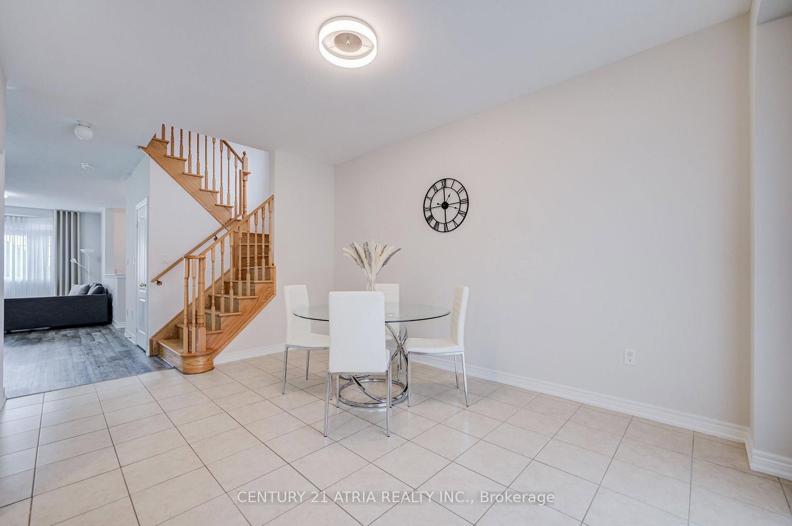 25 Matthewson Avenue • Bradford West Gwillimbury, ON photo 18
