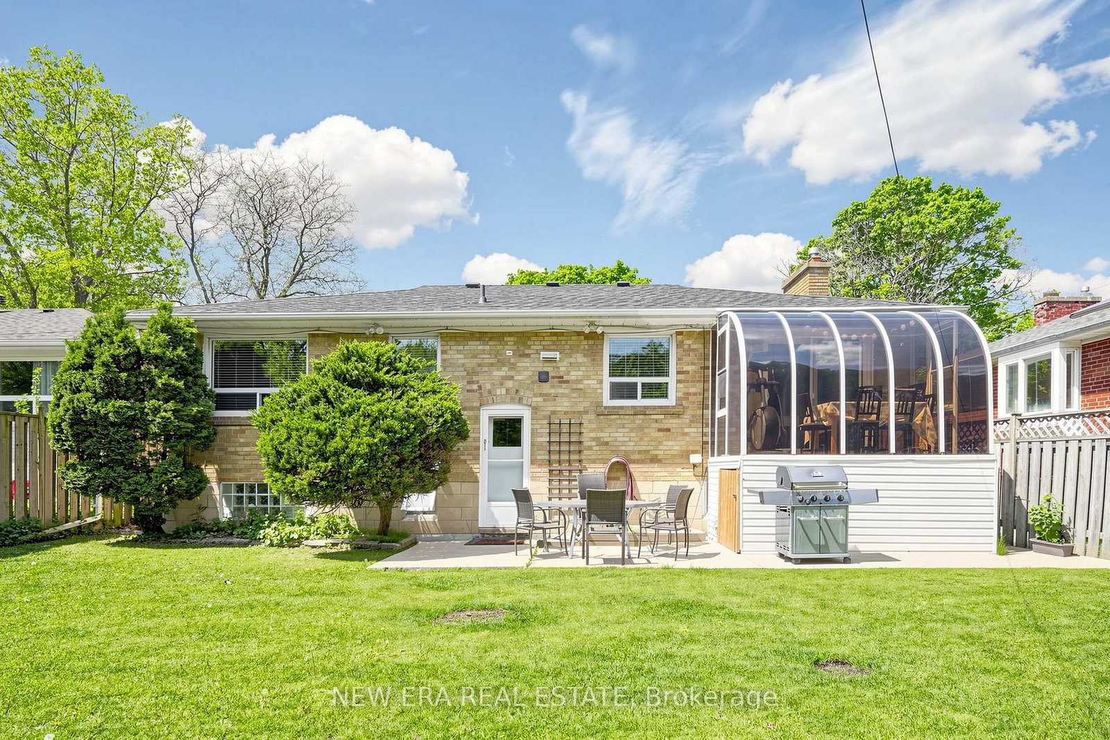 197 Lucas Street • Richmond Hill, ON photo 36