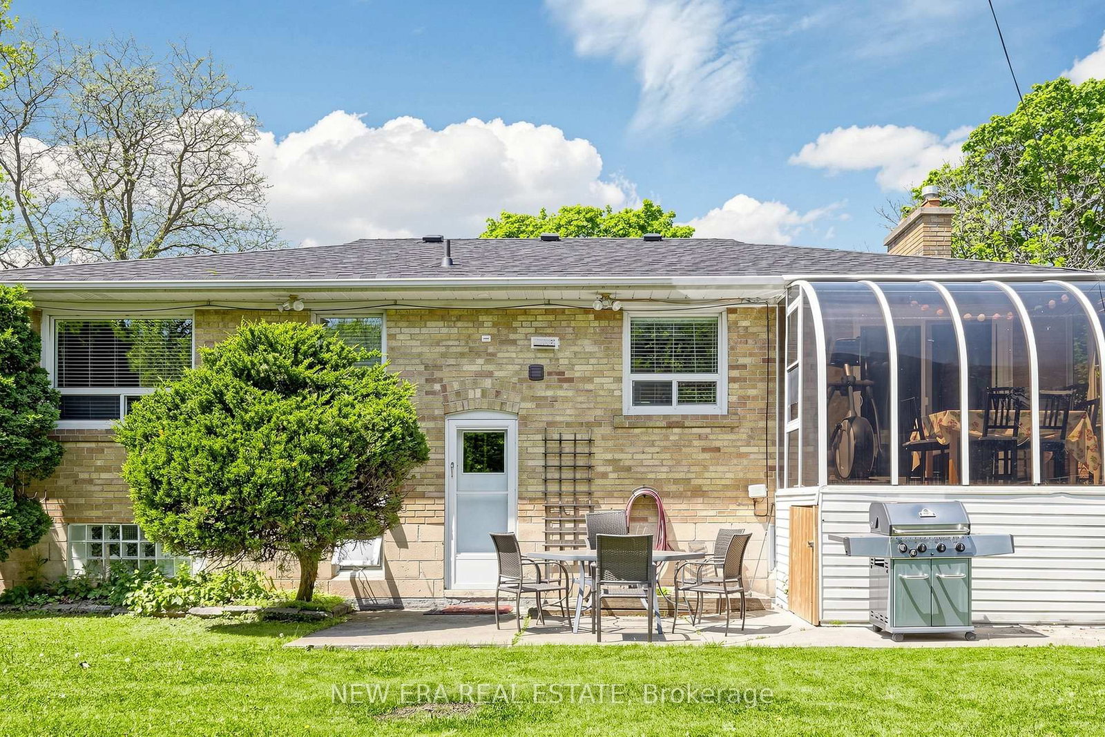 197 Lucas Street • Richmond Hill, ON photo 37