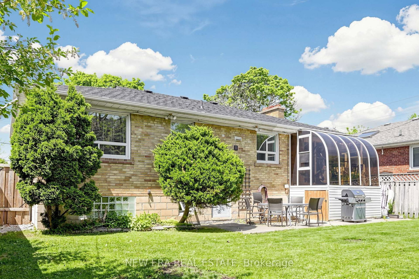 197 Lucas Street • Richmond Hill, ON photo 38