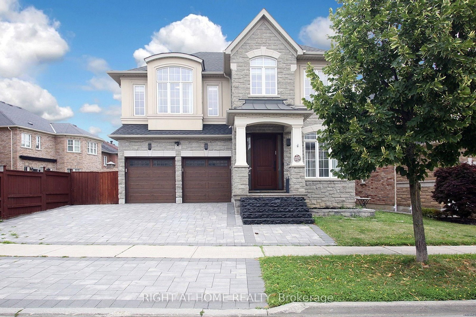 133 Woodville Drive • Vaughan, ON photo 1