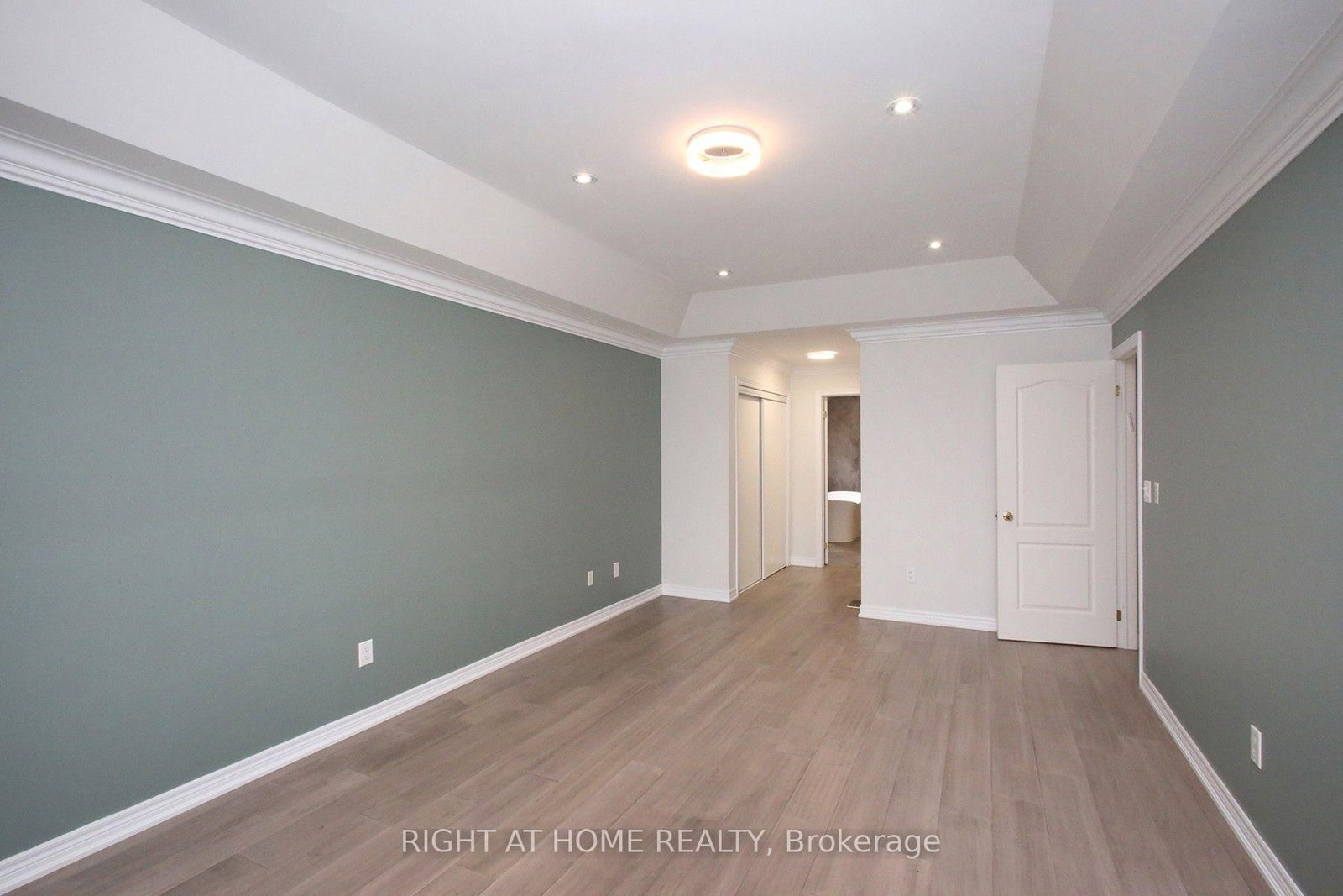 133 Woodville Drive • Vaughan, ON photo 20
