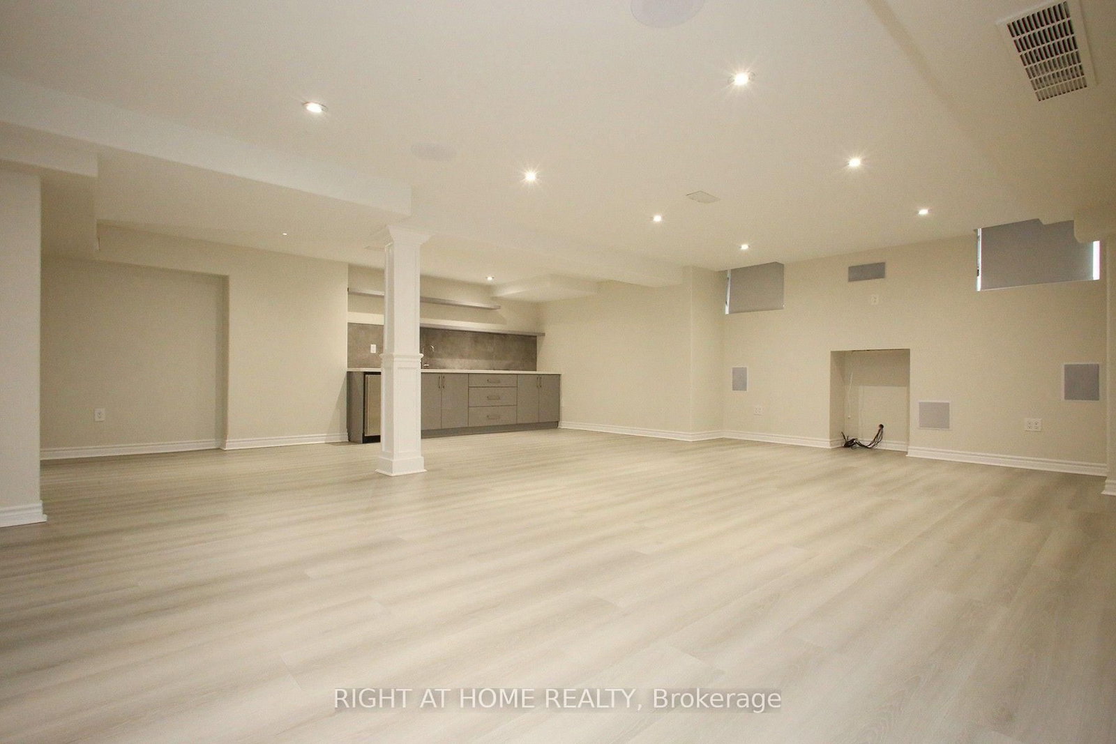 133 Woodville Drive • Vaughan, ON photo 33