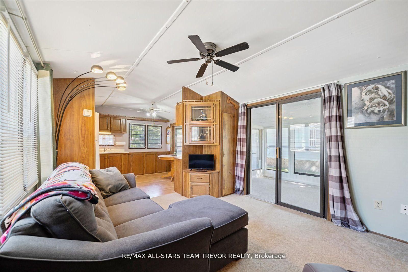 285 Crydermans Side Road • ##336 • Georgina, ON photo 10