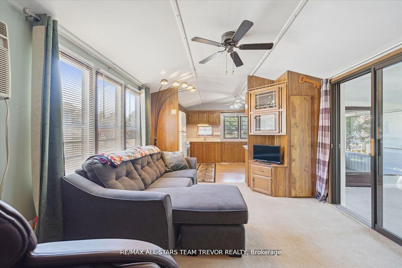 285 Crydermans Side Road • ##336 • Georgina, ON photo 12