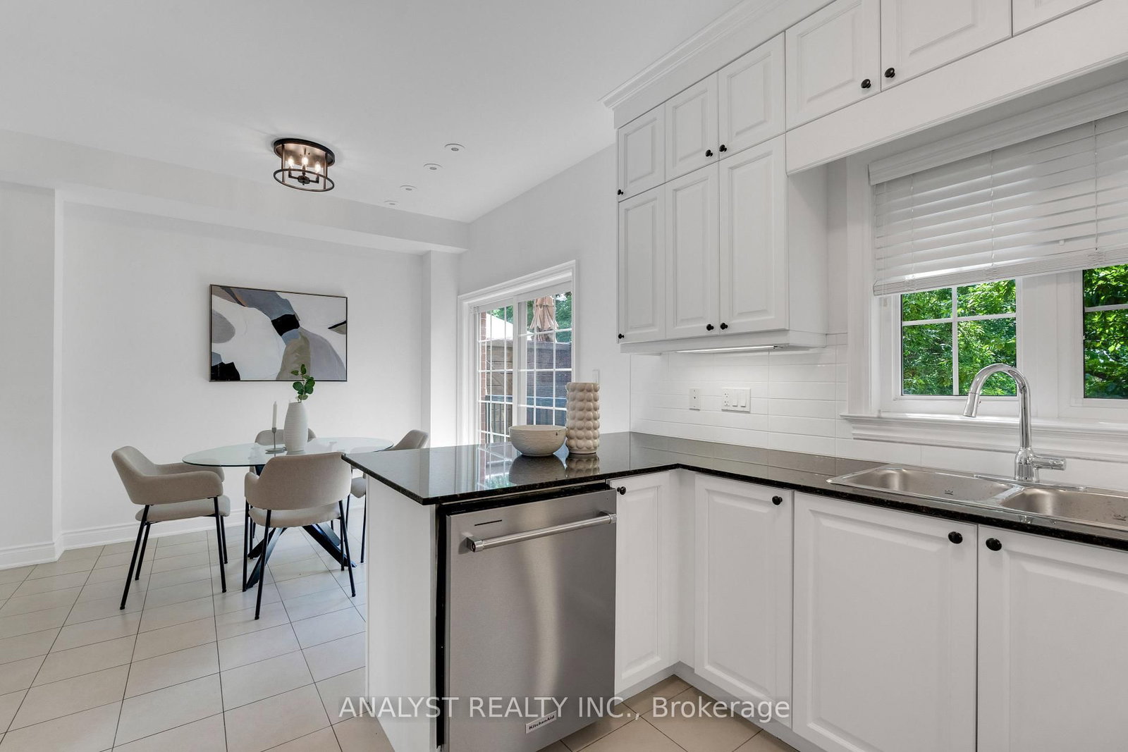 34 George Bogg Road • Vaughan, ON photo 13