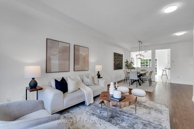 34 George Bogg Road • Vaughan, ON photo 8